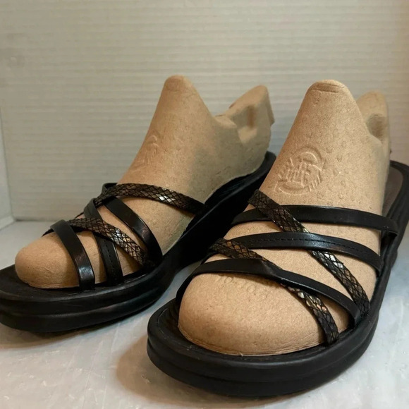 Skechers Women's Cali, Rumble On - Night Out Sandal - Picture 1 of 9